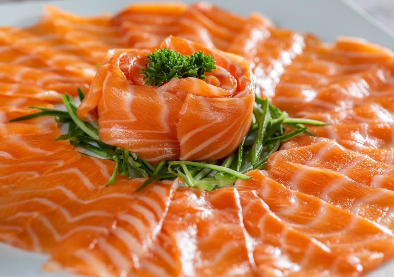 Raw Salmon Benefits: Health Advantages of Consuming Raw Salmon