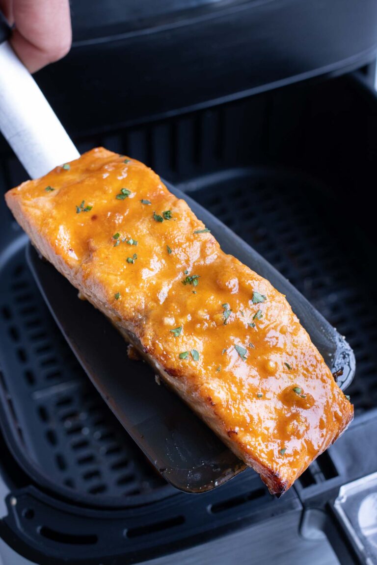 How to Reheat Salmon in Air Fryer: Air Fryer Method for Reheating Salmon