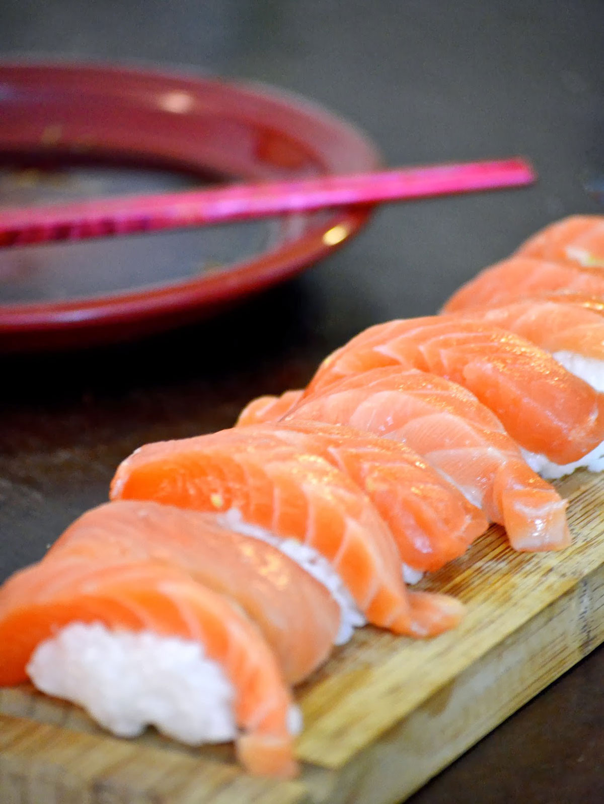 What Does Raw Salmon Taste Like: Sensory Experience of Raw Salmon