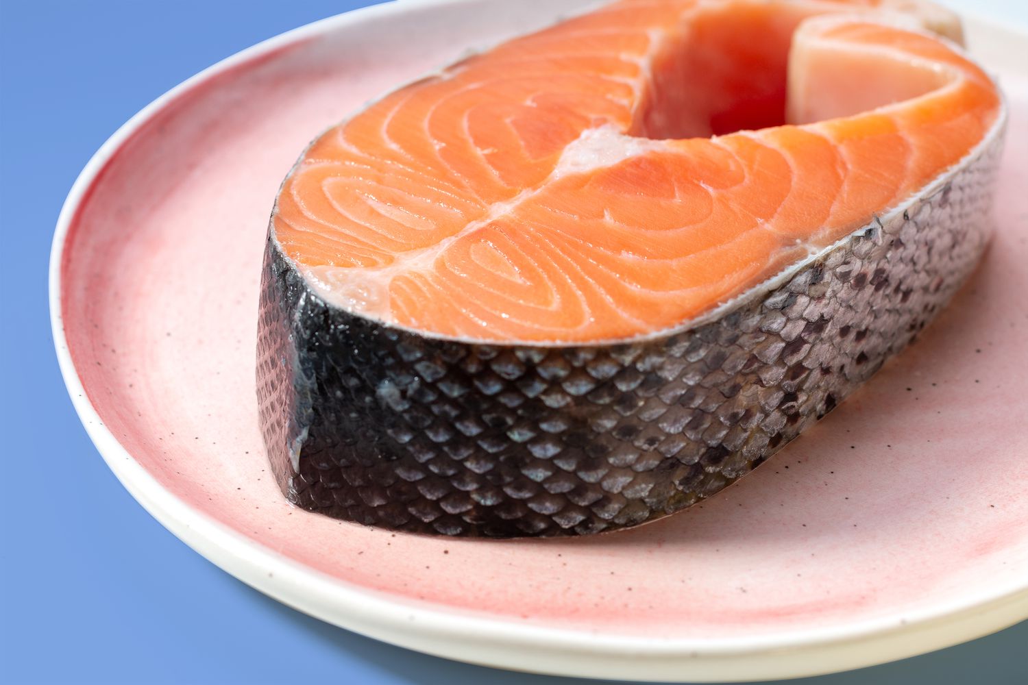 Raw Salmon Benefits: Health Advantages of Consuming Raw Salmon