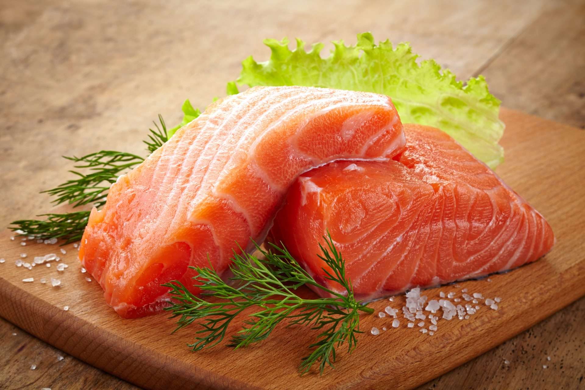 Cooked Salmon Color: Understanding Color Changes in Cooked Salmon